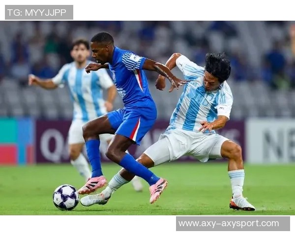 申花八次射门无果与蔚山战平阿苏埃错失单刀争议判罚引热议