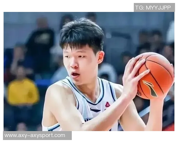 杨瀚森感受世界顶尖运动员的震撼瞬间仿佛置身于虚拟游戏中