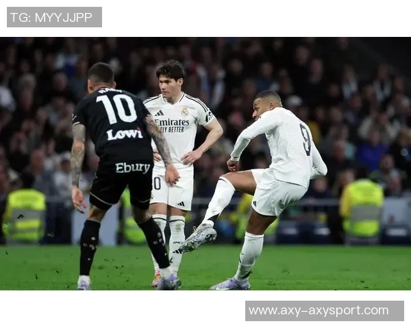 姆巴佩裤袜依旧闪耀罗德里戈赢得阿隆索的信任与支持