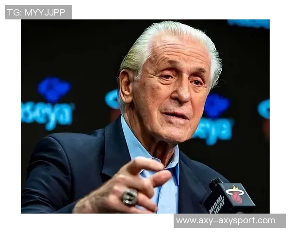 莱利严肃对待球队训练鲍威尔体脂测试频繁引发关注 莱利严肃对待球队训练鲍威尔体脂测试频繁引发关注