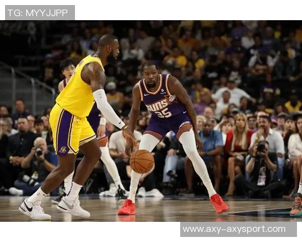 美记从五个维度分析詹姆斯与杜兰特的优劣势对比