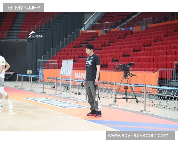 山东高速男篮新赛季前八个主场继续在临沂举行球迷期待热情再燃 山东高速男篮新赛季前八个主场继续在临沂举行球迷期待热情再燃