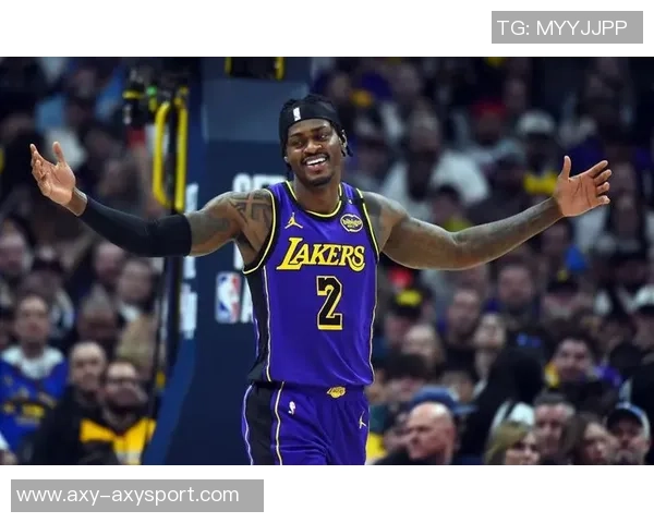 拉拉维亚称赞范德比尔特防守表现为球队奠定坚实基础 拉拉维亚称赞范德比尔特防守表现为球队奠定坚实基础